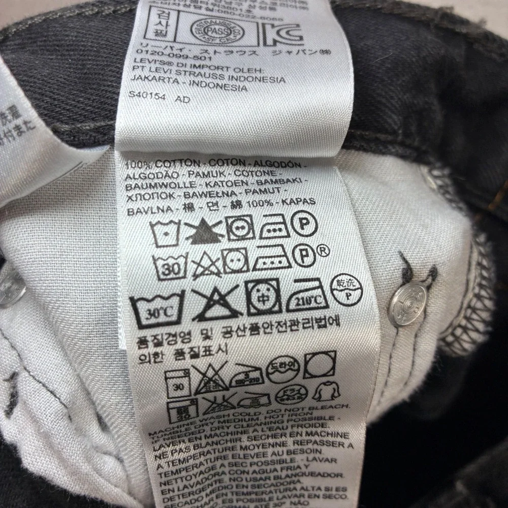 Levis 560 Comfort Fit Jeans Men 34x30 Black Faded Relaxed Taper Casual Loose